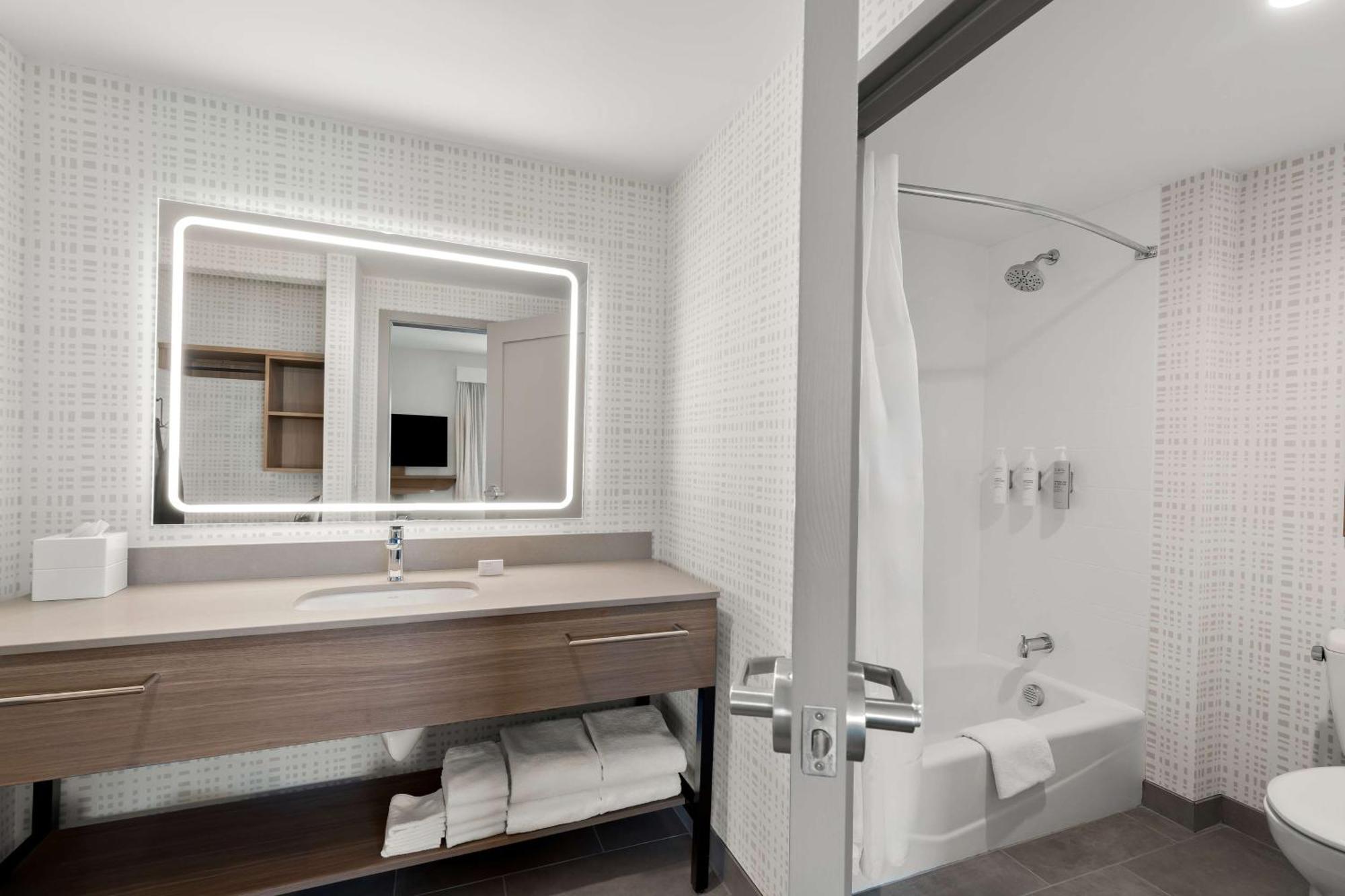 Hampton Inn & Suites Corona, Ca 外观 照片