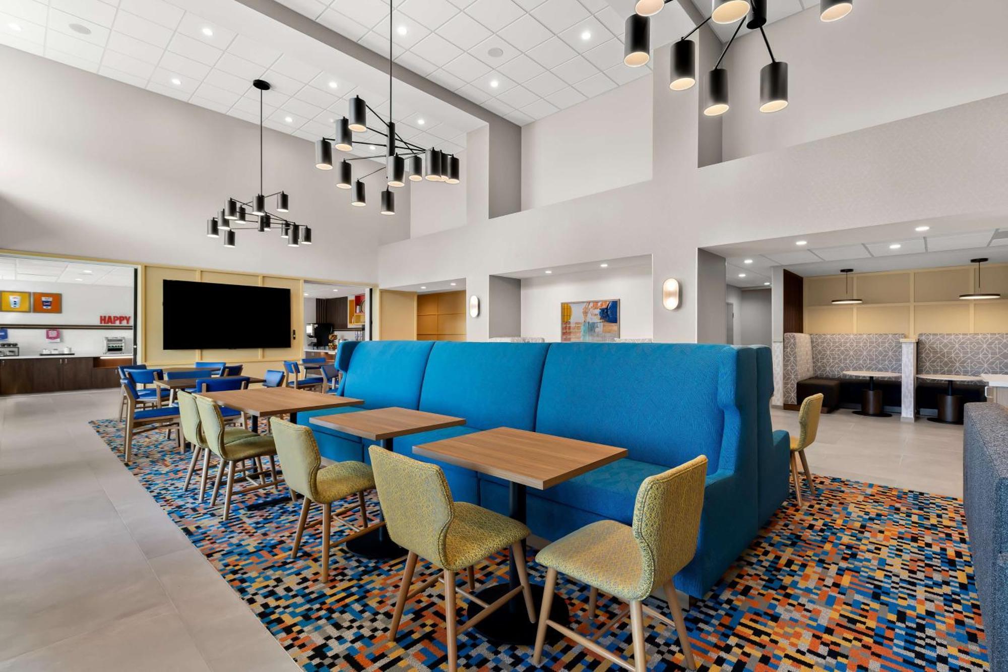 Hampton Inn & Suites Corona, Ca 外观 照片