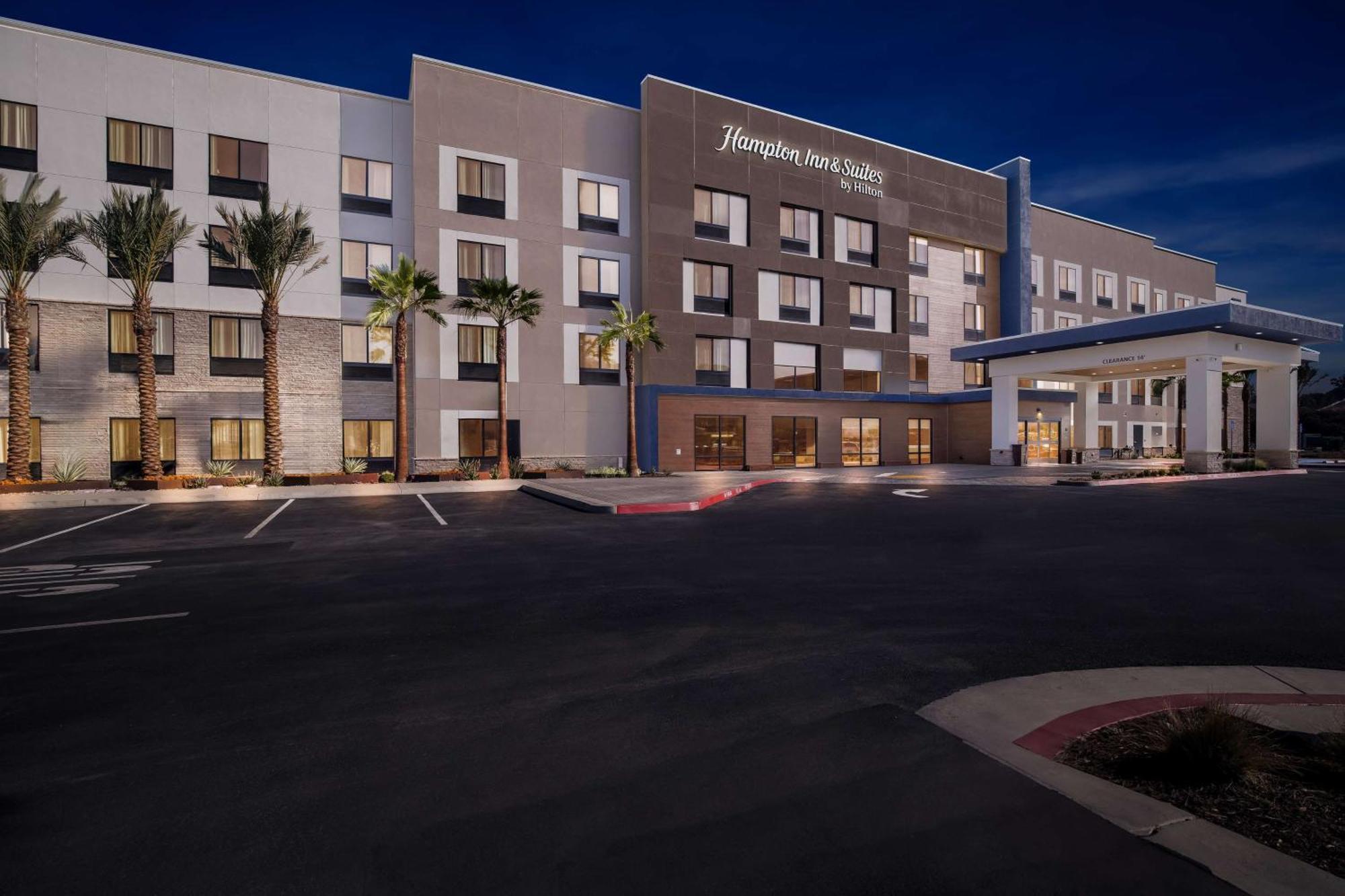 Hampton Inn & Suites Corona, Ca 外观 照片