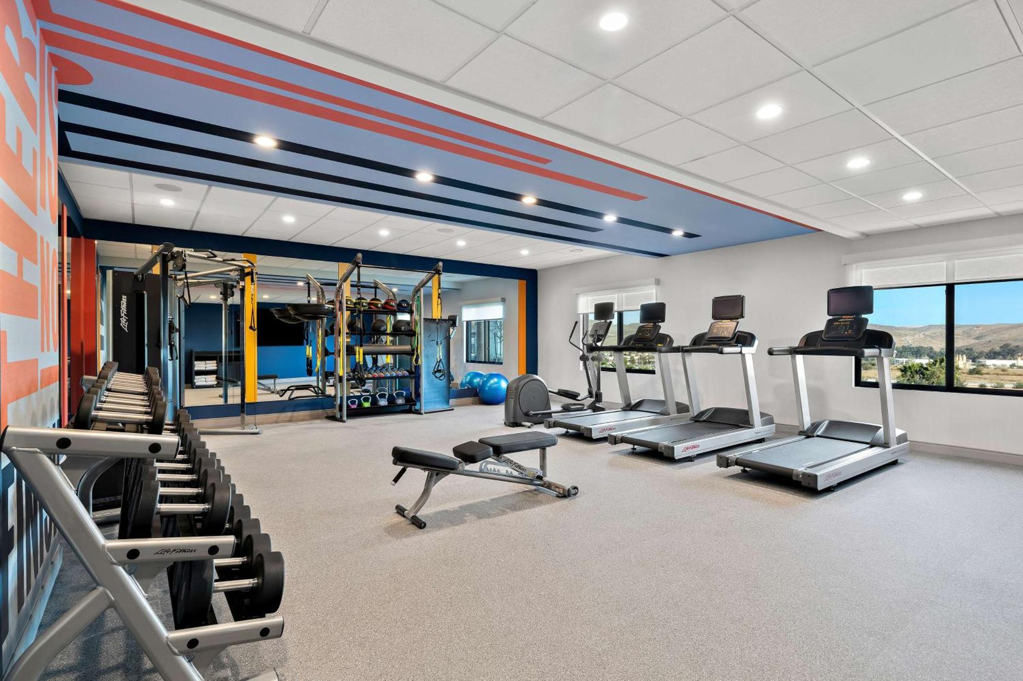 Hampton Inn & Suites Corona, Ca 外观 照片