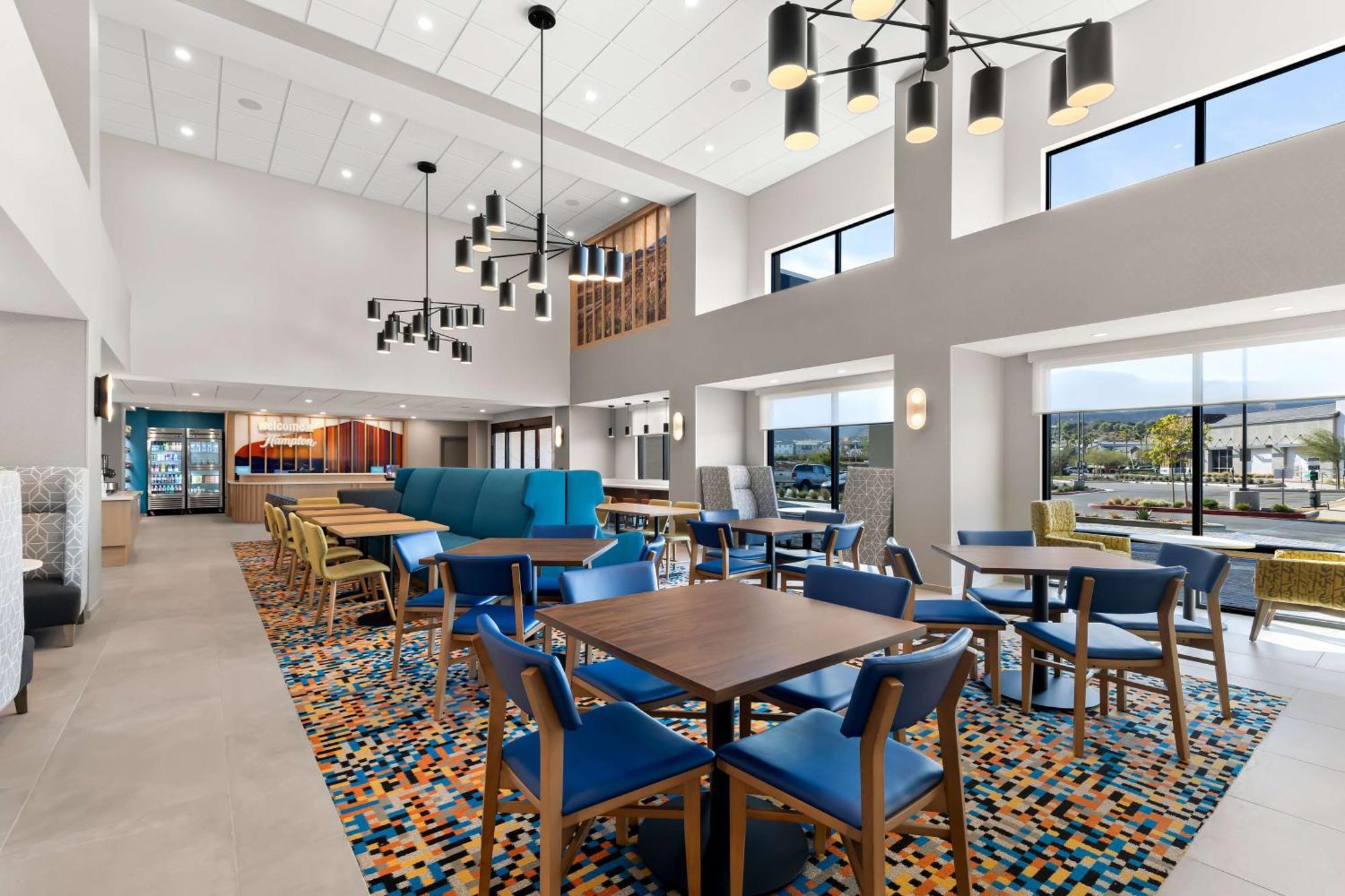 Hampton Inn & Suites Corona, Ca 外观 照片